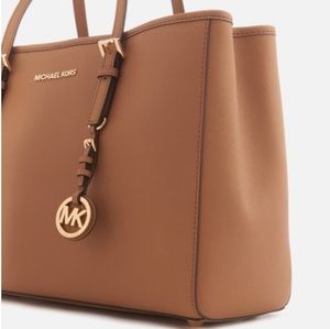 🎉WEEKEND SALE🎊 Michael Kors Jet Set Large Tote